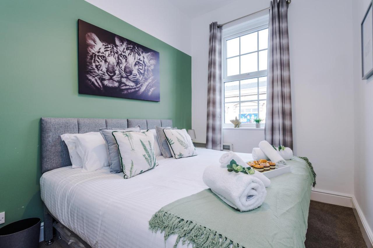 Bright 1-Bed Apartment In Chester By 53 Degrees Property, Ideal For Professionals & Couples, Great Location - Sleeps 4 Exteriör bild